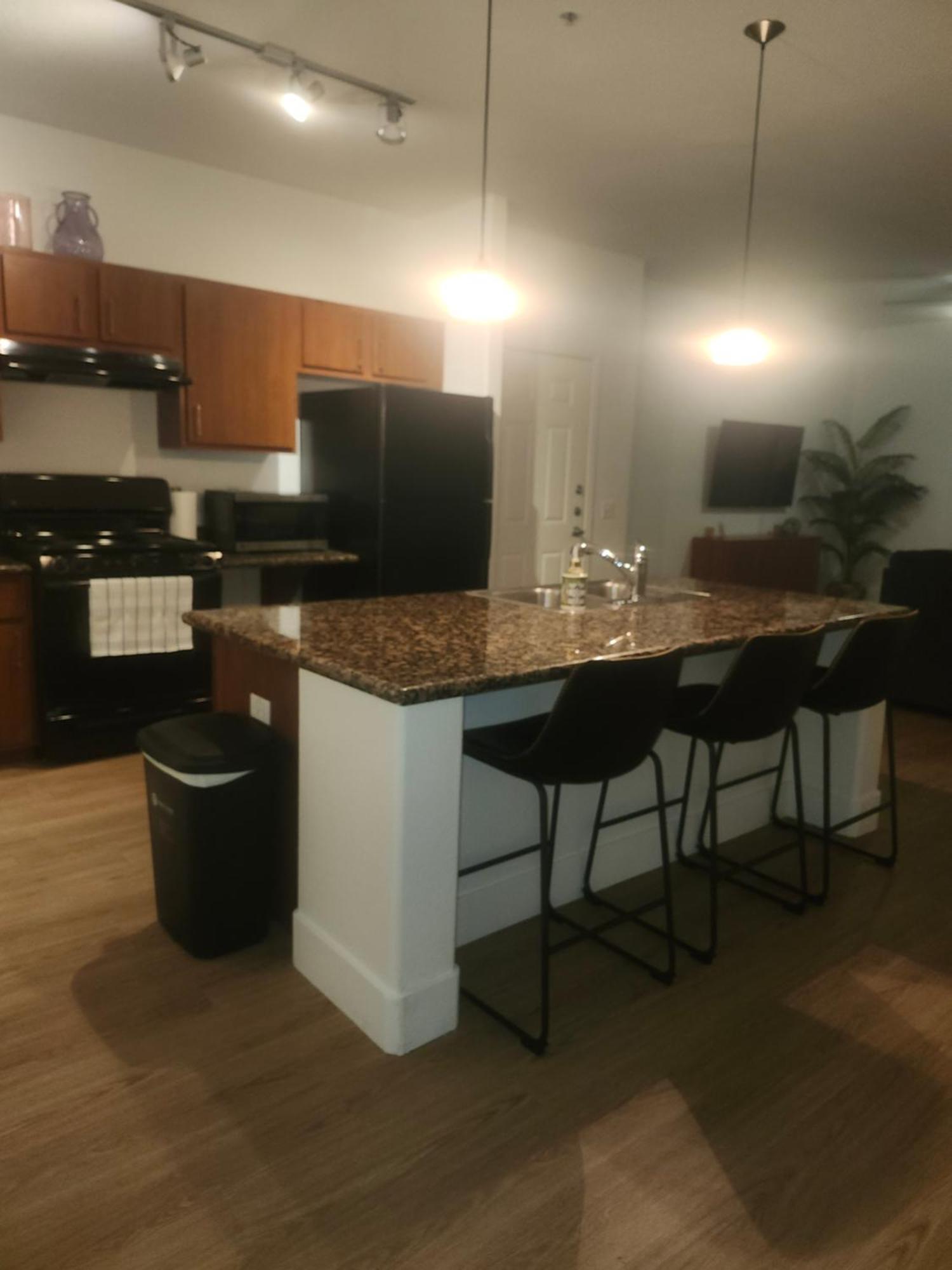 Westgate Entertainment District, Walk To Events, Wifi, Free Parking Apartment Glendale Room photo